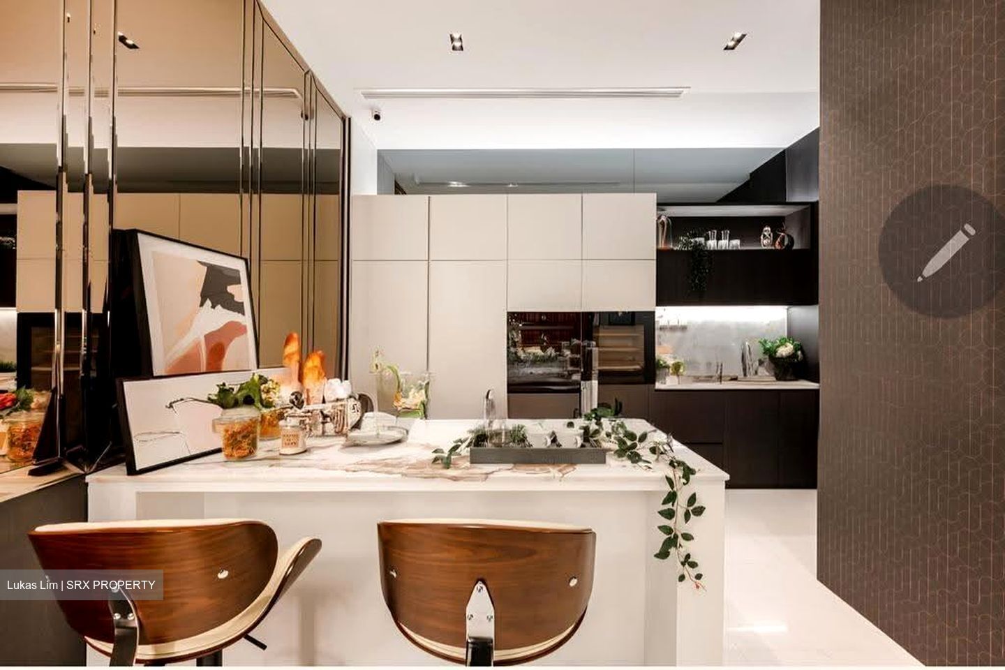 Frankel Estate (D15), Terrace #623178891